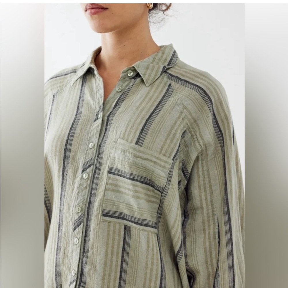 BDG Button Down Top